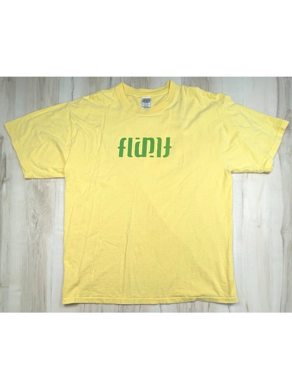 VTG Y2K Adult XL Yellow 7-Up Flip It Graphic S/S Logo T-SHIRT Silver Mountain